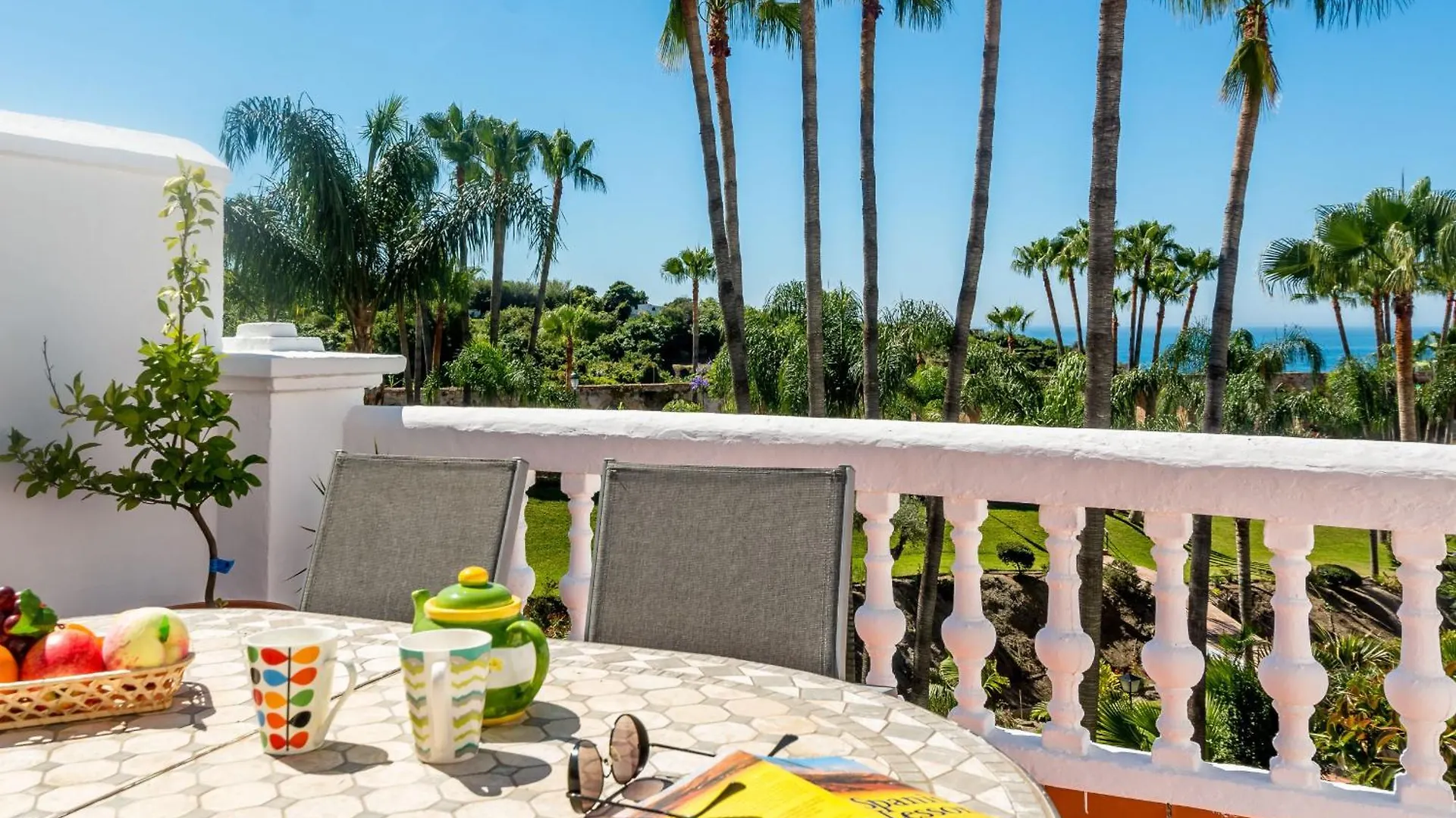 Casablanca 50 Oasis Properties Nerja
