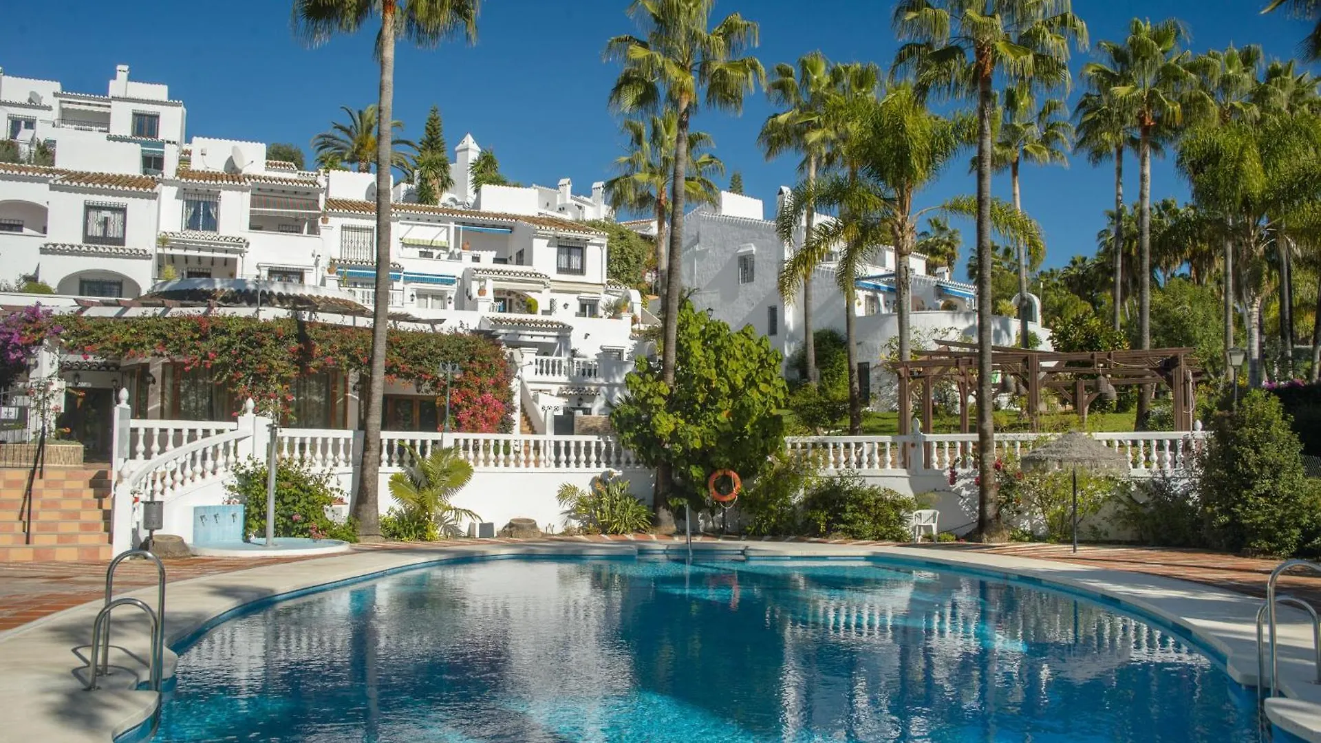 Casablanca 50 Oasis Properties Nerja Spain